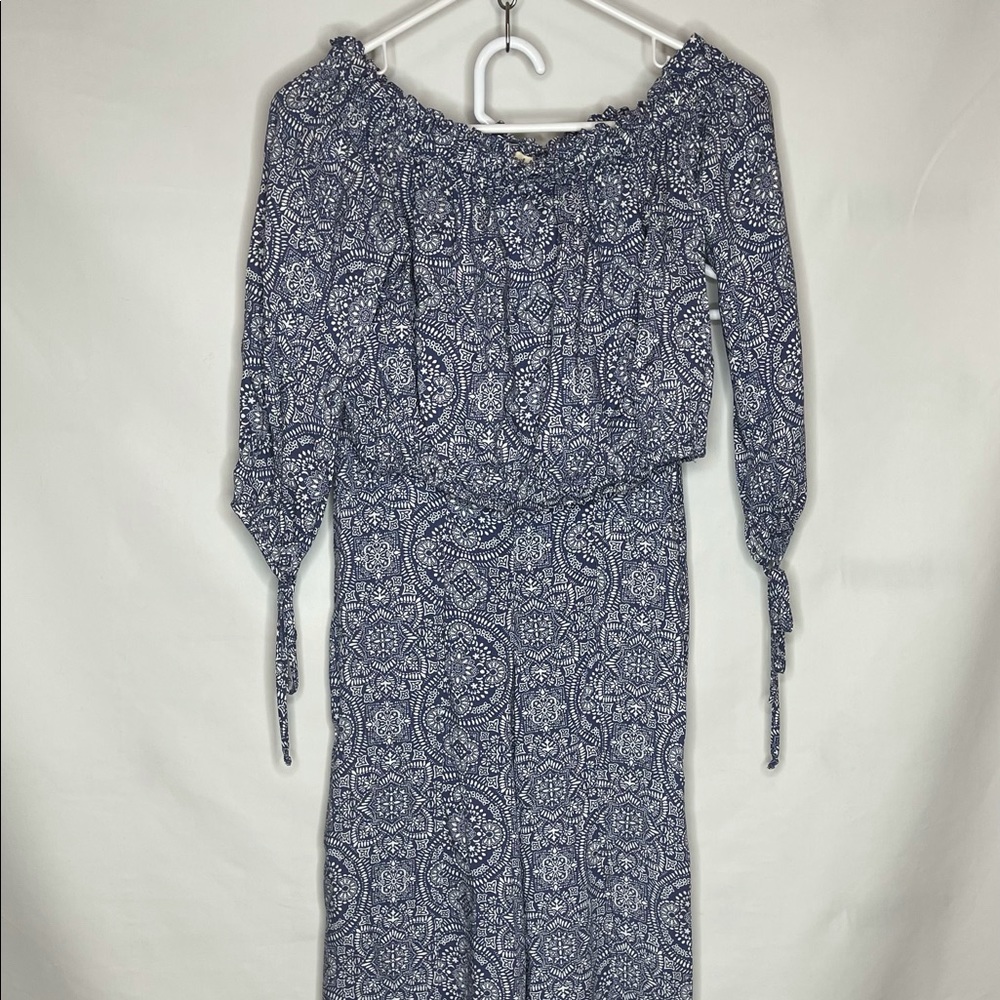 Two piece boho pant and crop top NWOT Blue & White